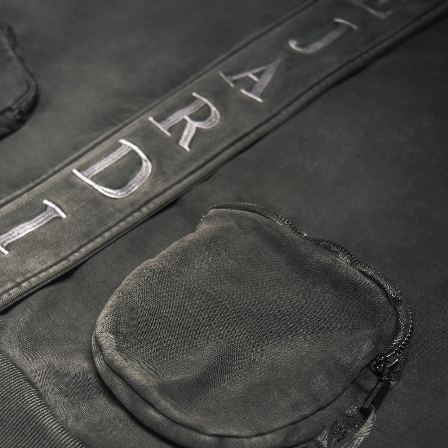 LEJARDIN ZIP HOODIE