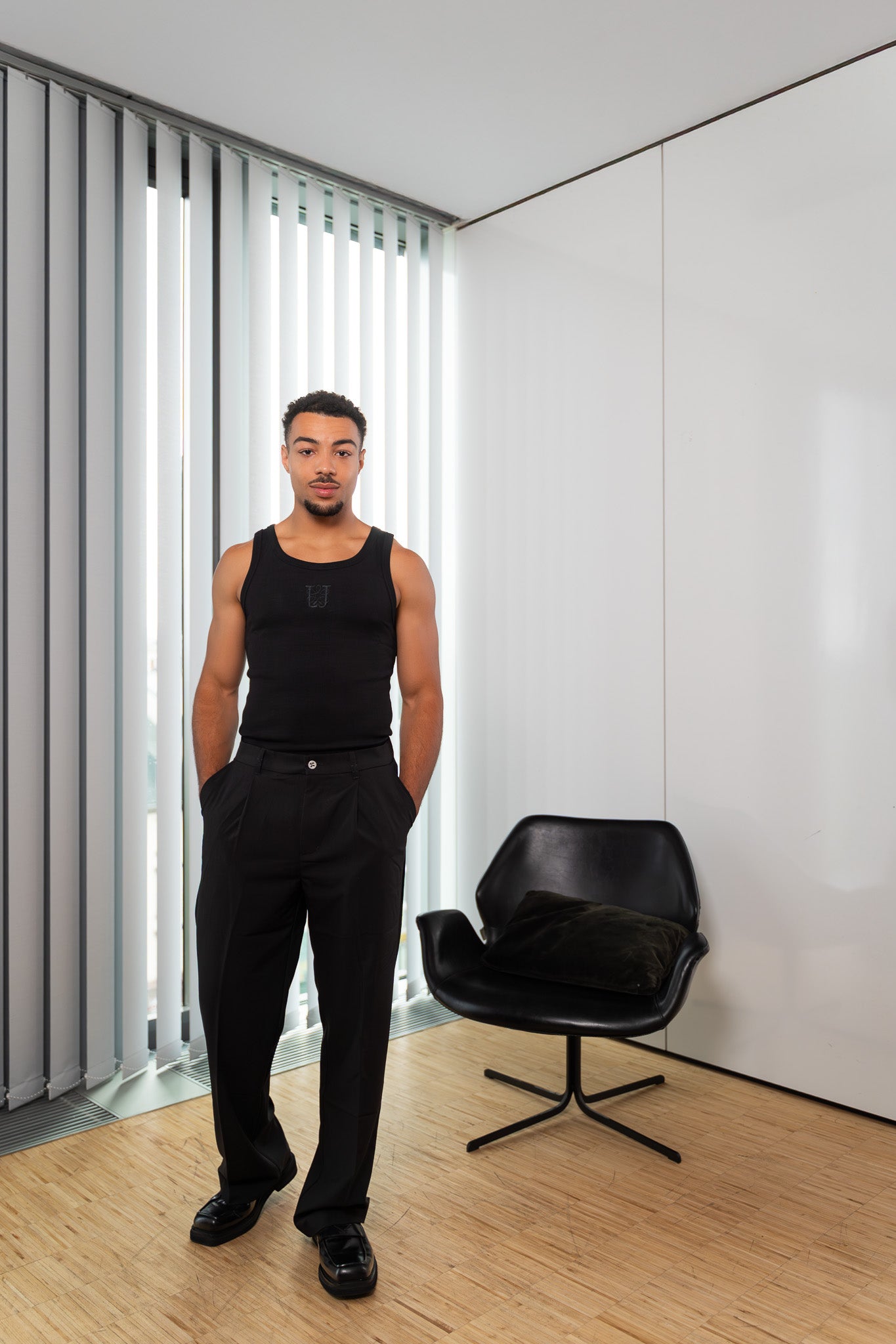 Lejardin Unisex Tanktop Schwarz Gerippt